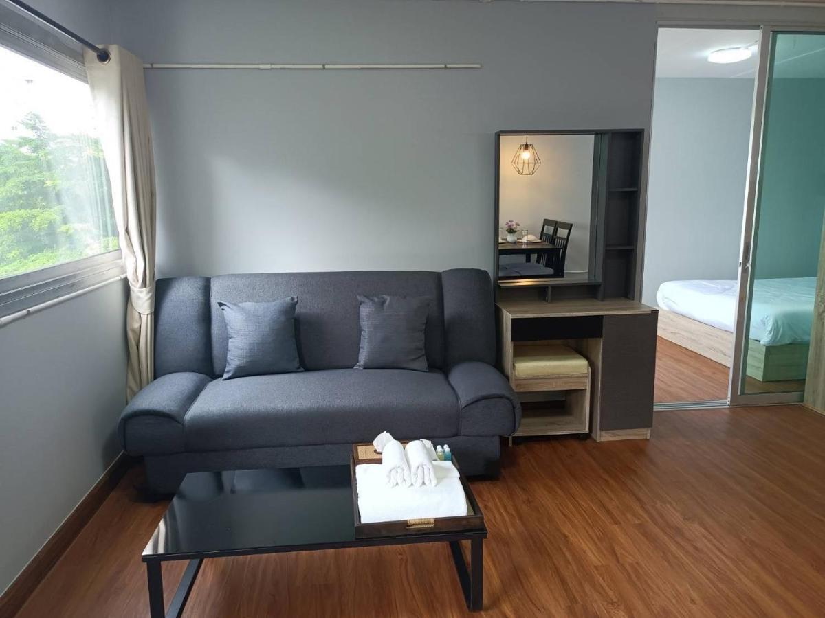 Popular Condo Near Impact/Thunder Dome 白蒛 外观 照片
