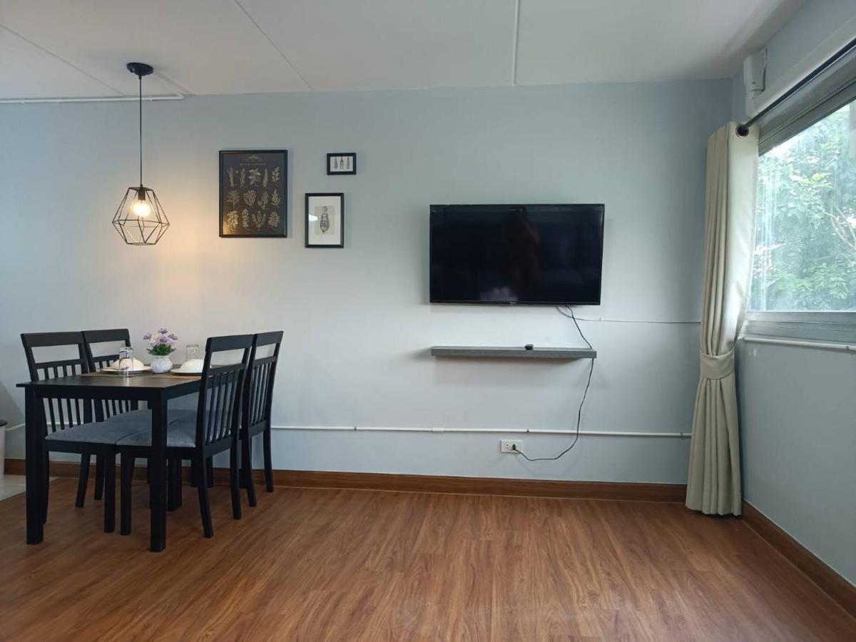 Popular Condo Near Impact/Thunder Dome 白蒛 外观 照片